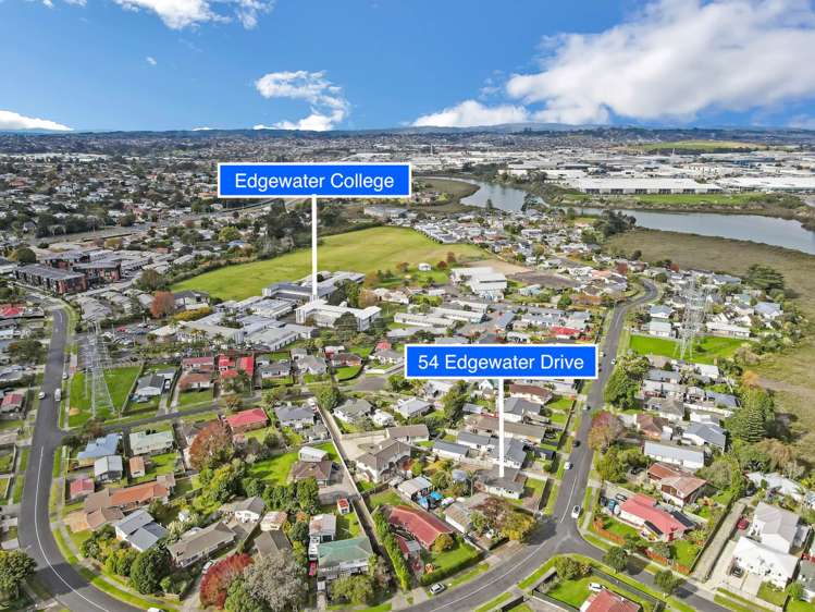 54 Edgewater Drive Pakuranga_21