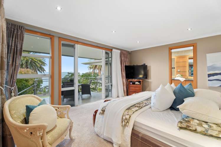 12 and 16 Page Point Mellons Bay_29