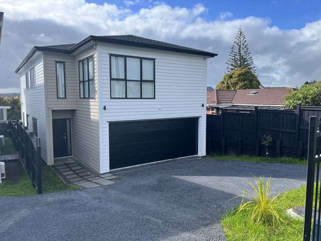 Blockhouse Bay, as new 4-bedroom 3-bathroom house