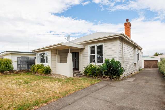 Immaculate First Home or Rental Investment!