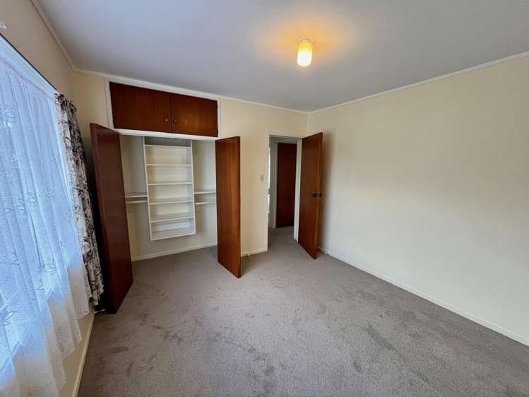 2/105 Landscape Road Mount Eden_14