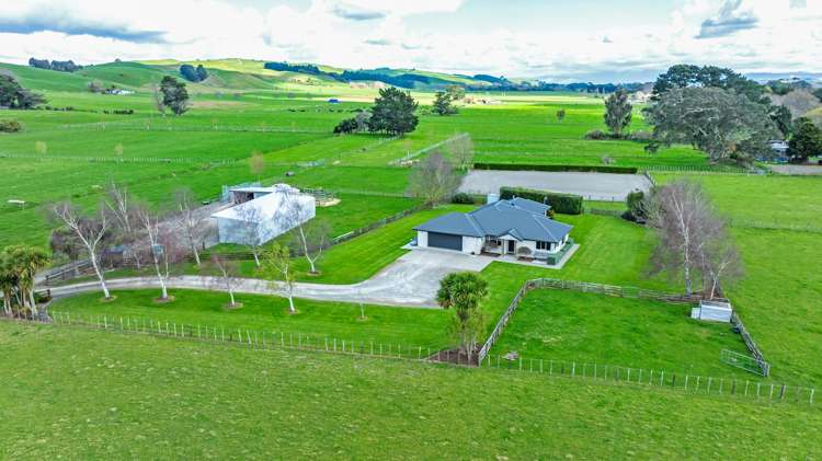 24 Chatham Street Pahiatua_17