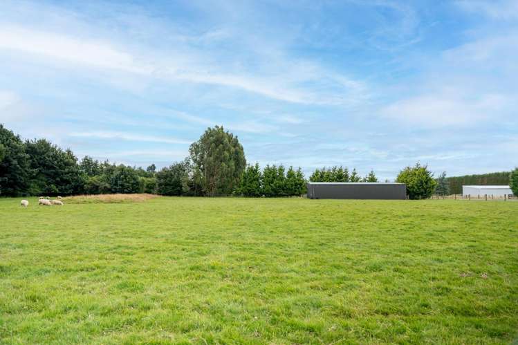 120 Myross Road Myross Bush_46