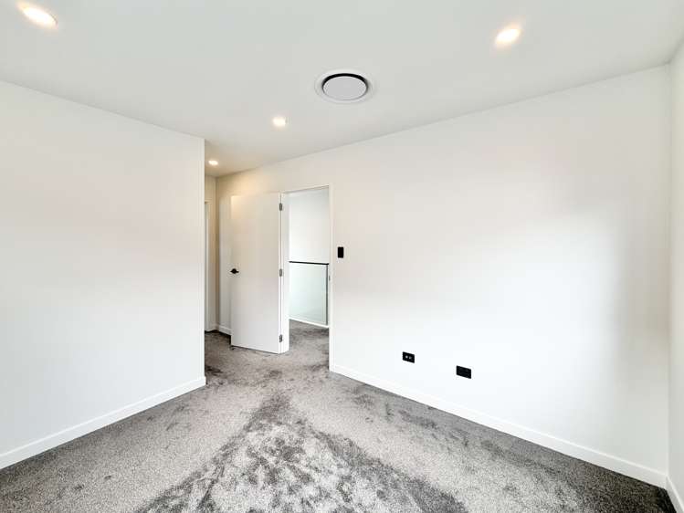 5 Spars Road Milldale_9