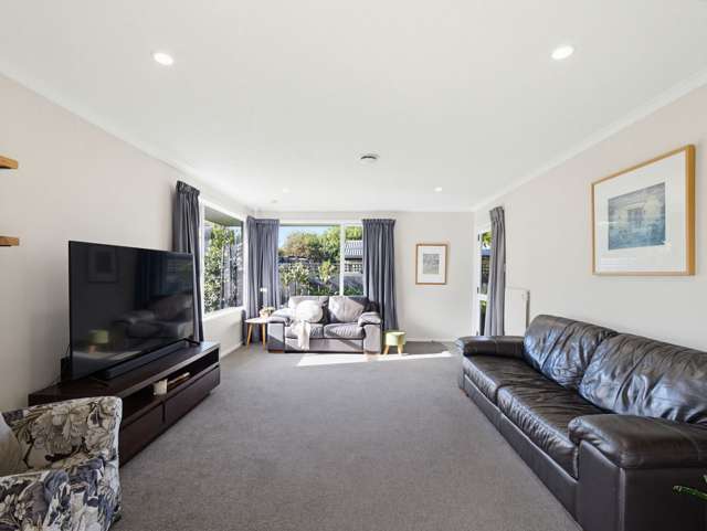 2/63 Gainsborough Street Hoon Hay_3