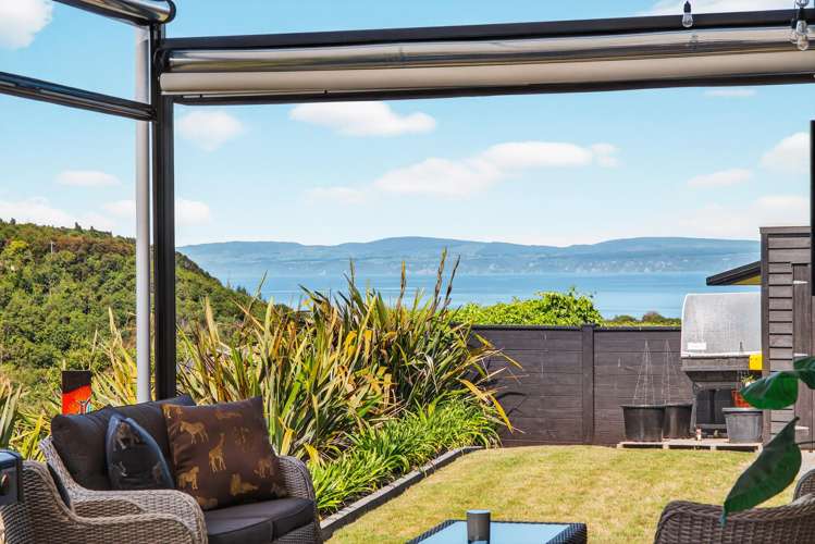 1 Peregrine Place Kinloch_13