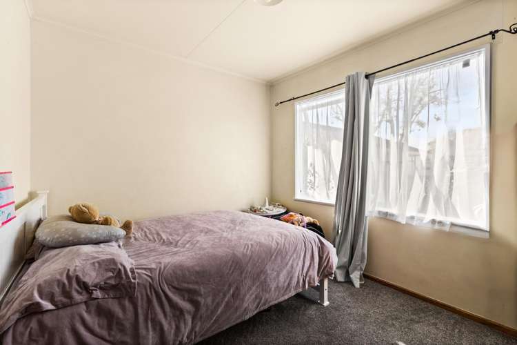 2/267 Kennedy Road Onekawa_7