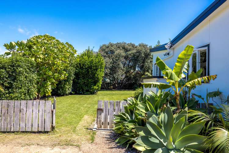 5 Manuka Road Oneroa_21