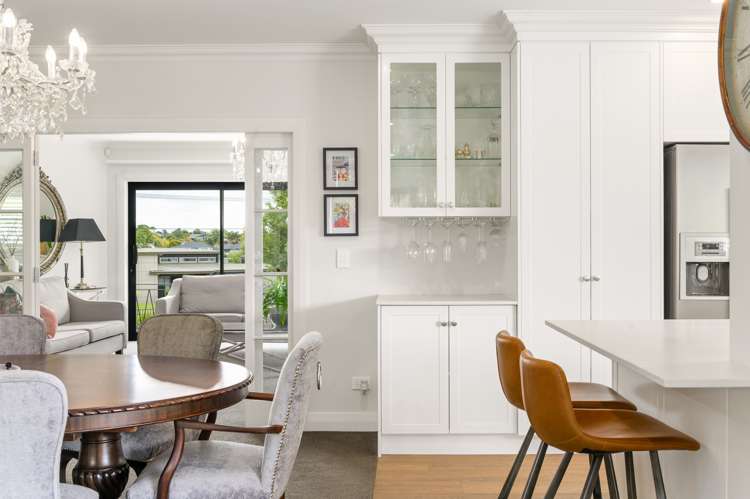 1044 River Road Queenwood_9