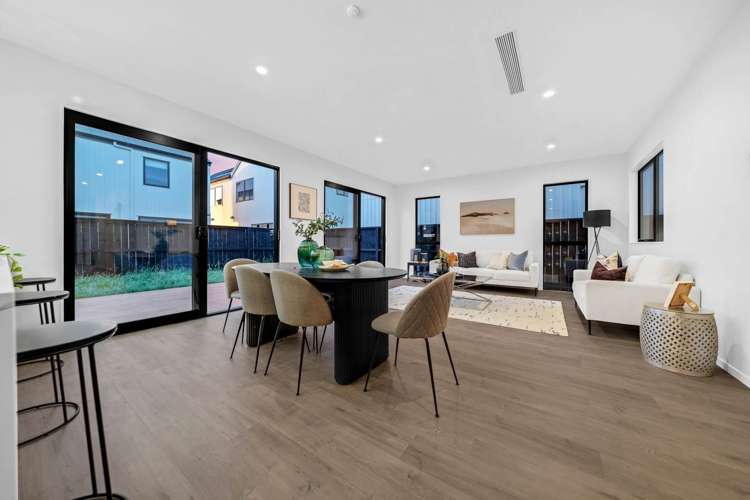 4 Murray Grey Lane Karaka_10