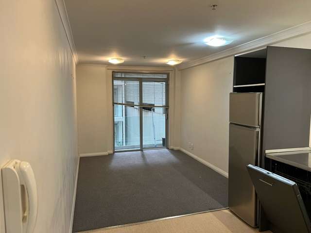 212/15 Holland Street Te Aro_1