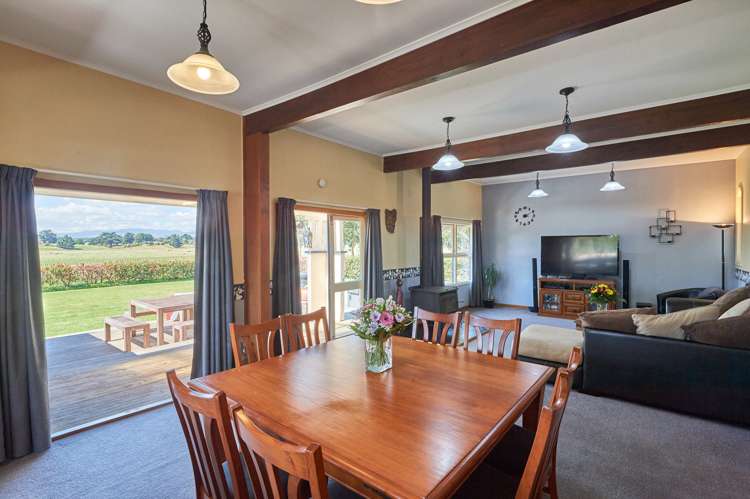 814 Roberts Line Bunnythorpe_14