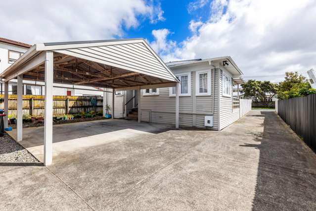 24a Hardley Avenue Mount Roskill_3