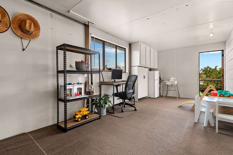 70 Heron Avenue East Matua_19