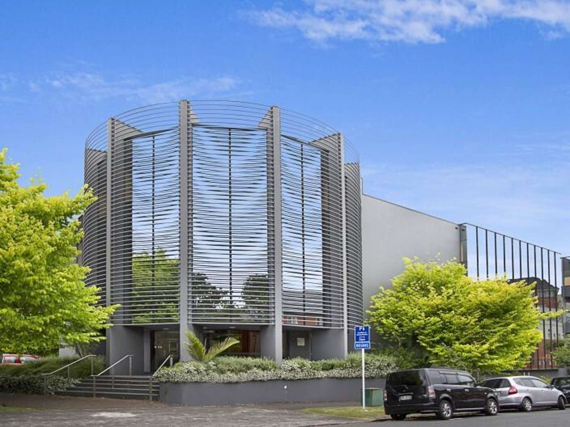 1 Broadway Newmarket_0