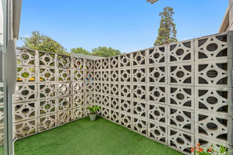 1/42 Bentley Avenue Glenfield_10