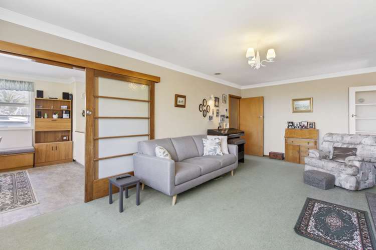 9 Massey Street Westown_13