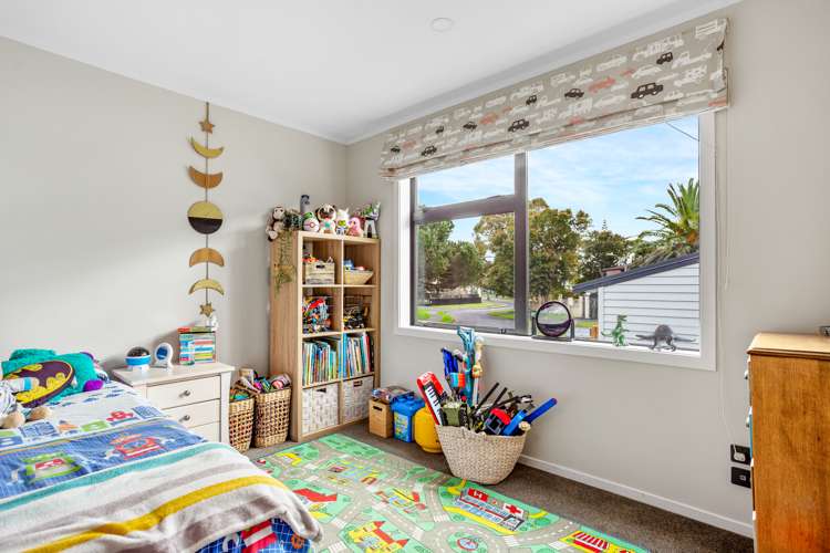 8 Bosun Place Te Atatu Peninsula_10