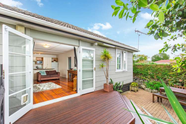 2/23a Heretaunga Avenue Onehunga_13