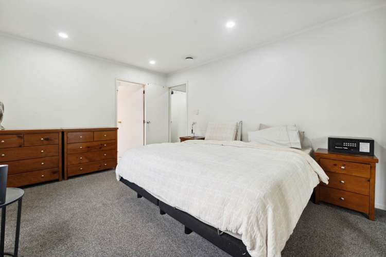 1/2 Orangewood Drive Shamrock Park_16