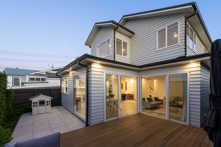 40 Aramoana Avenue Devonport_23