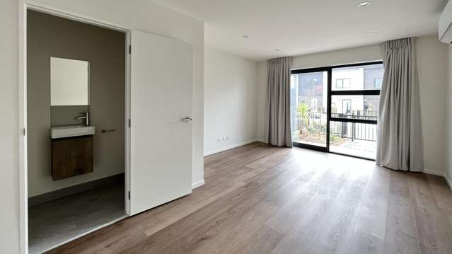 19 Jabuka Street 1665_2