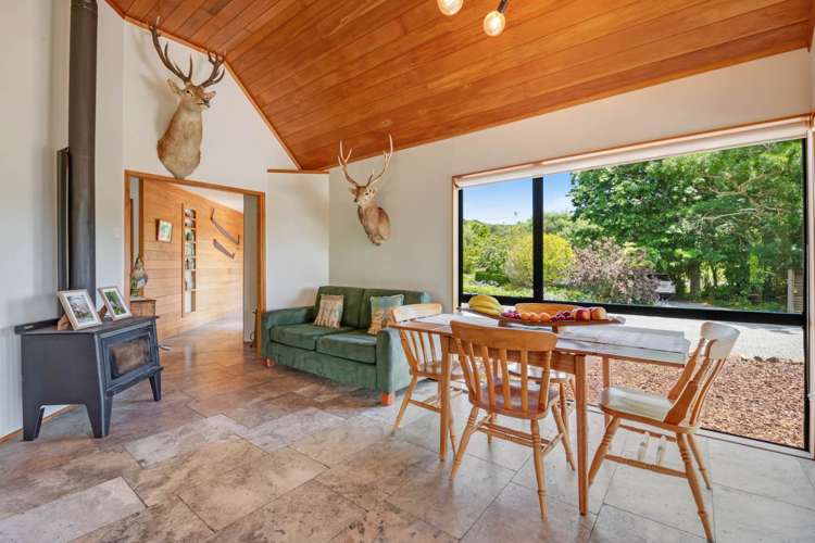 275 Inland Road Helensville_9