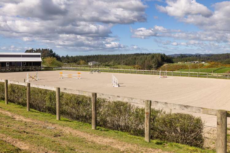 16 Betty May Drive Pyes Pa_5