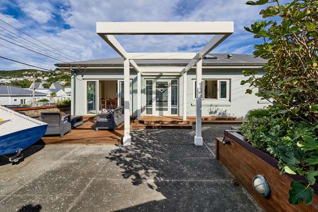 42 Brighton Street Island Bay_2