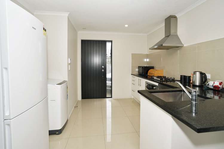 3/7 Vesty Avenue Hillcrest_6