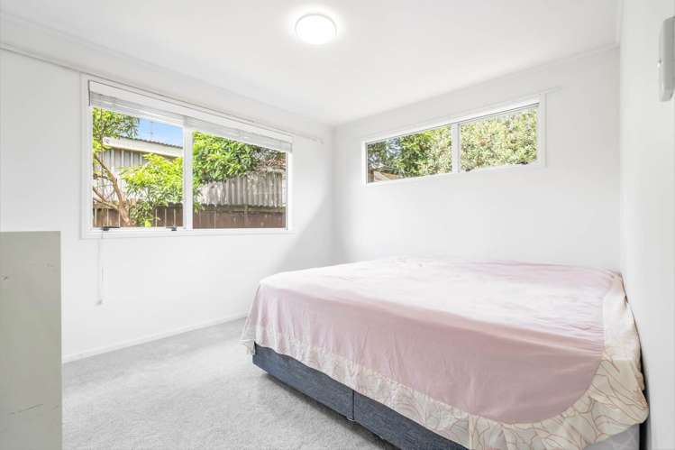 2/3 Edwin Freeman Place Ranui_7