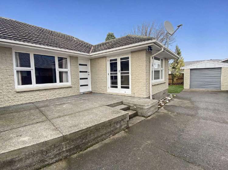 52 Dunstan Crescent Hornby_14