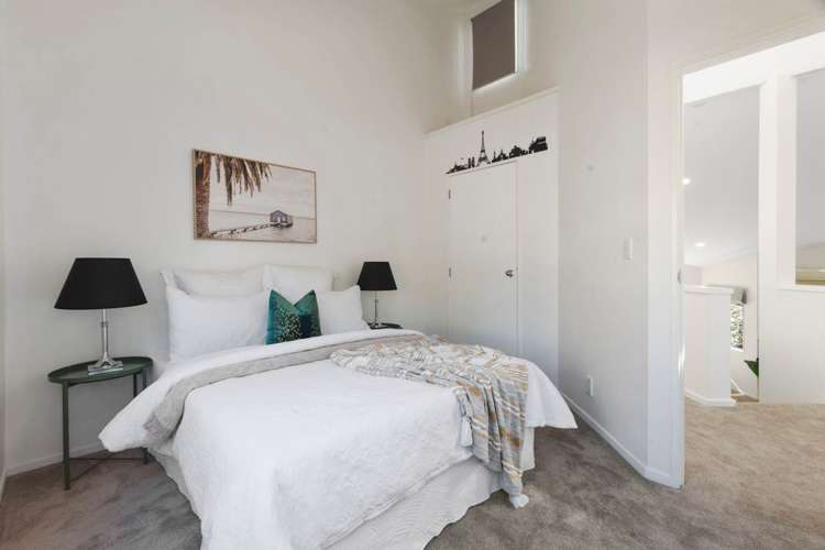 2/74 Simmental Crescent Somerville_9