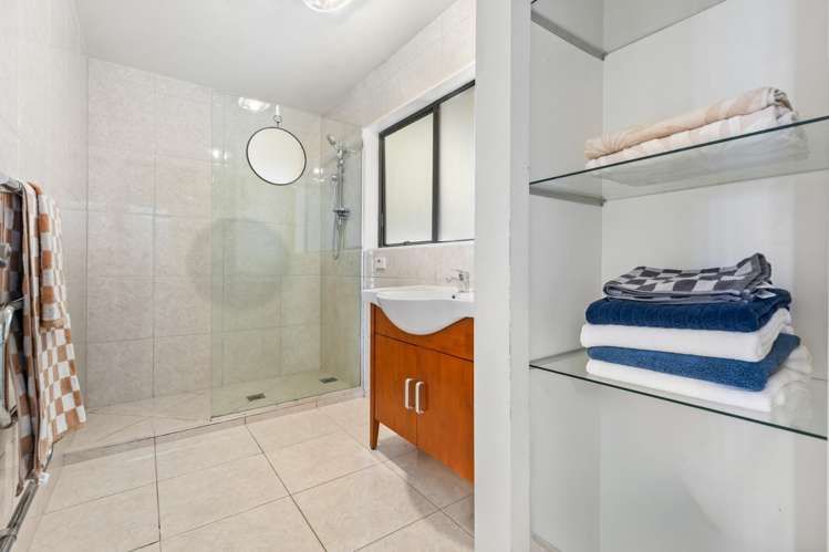 8 Rangimarie Road Swanson_17