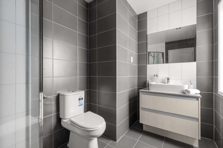 9c Clarke Road Onehunga_21