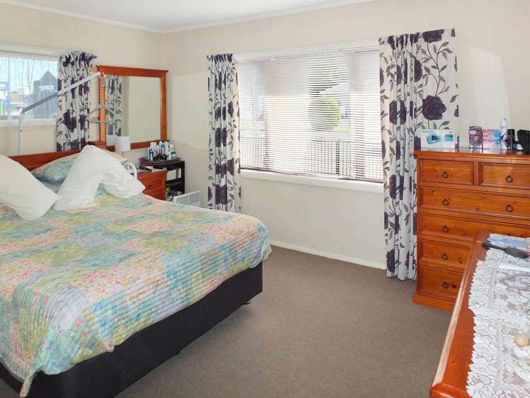 45 Johnston Street Foxton_12