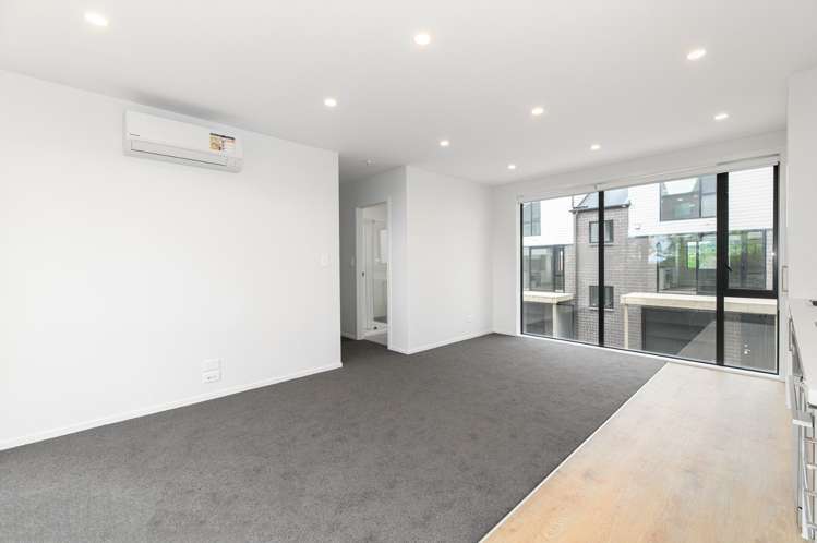 5/1 Fruitvale Road 1732_3