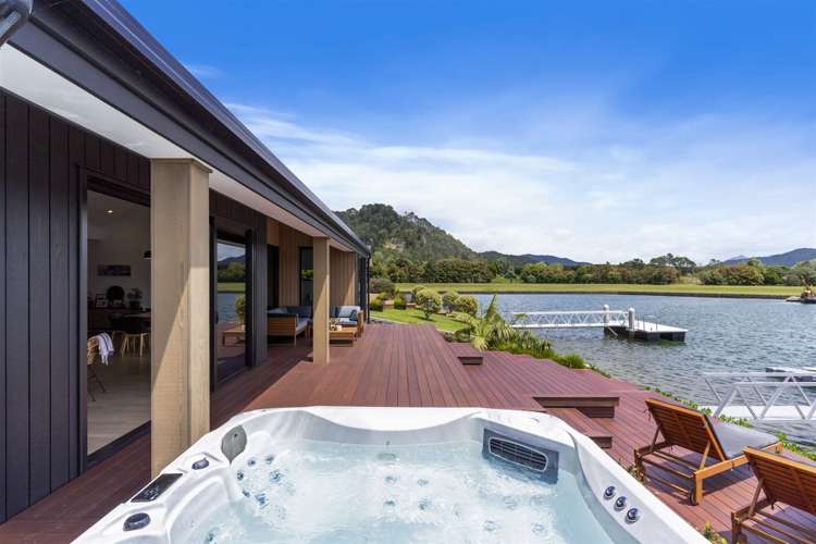 109 Motu Iti Pauanui_5