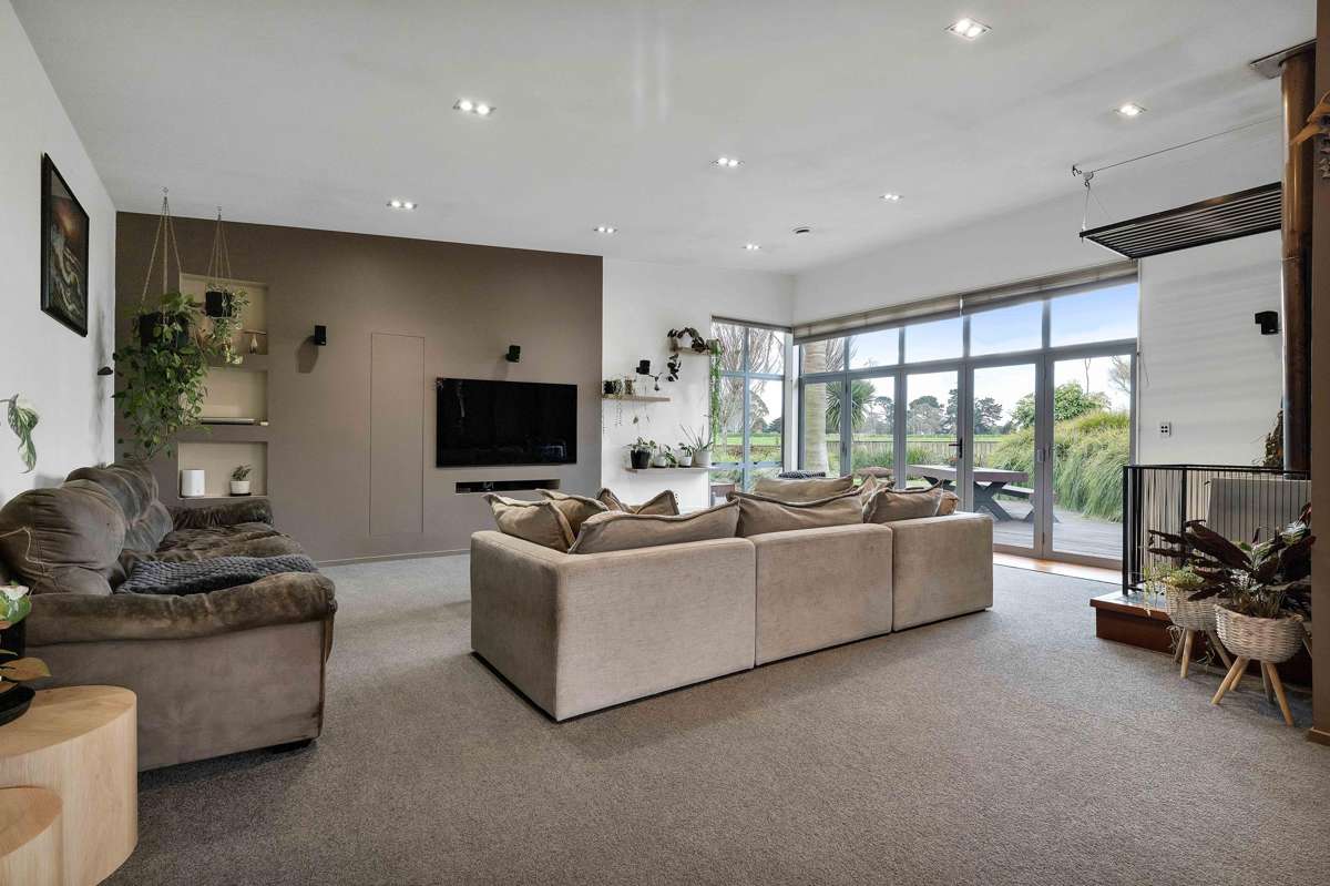 82 Mawhitiwhiti Road_5