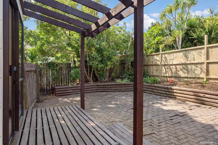 1/38 Gatman Street Birkdale_11