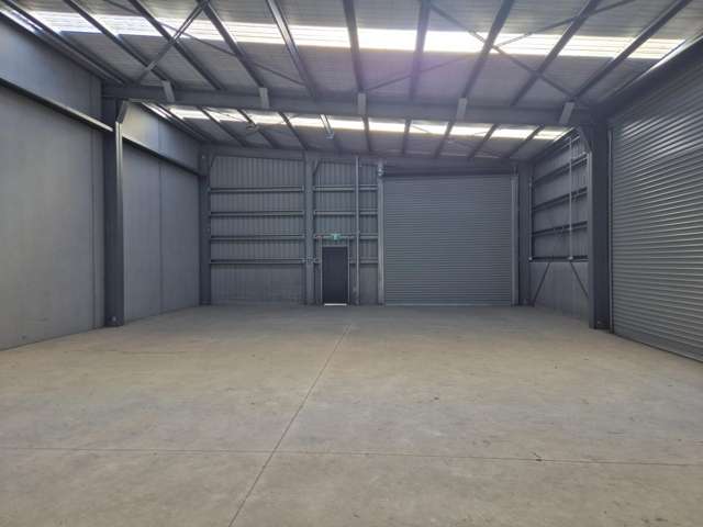 2/61 Mill Road Coastlands_3