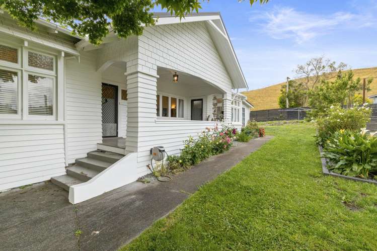 51-53 Goldfinch Street Taihape_26