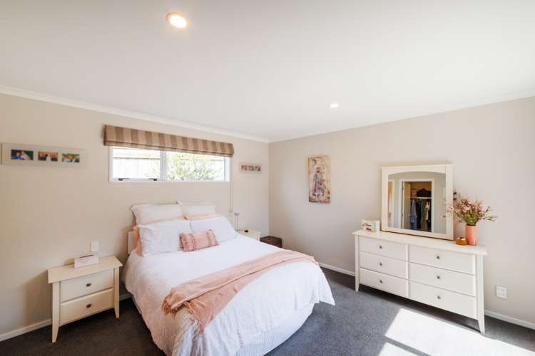 10 Galea Grove Kelvin Grove_14