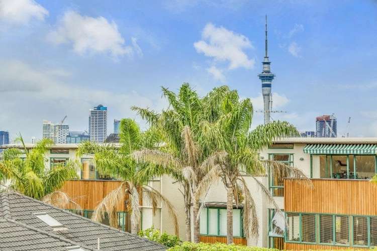 2/117 Shelly Beach Rd 1789_19