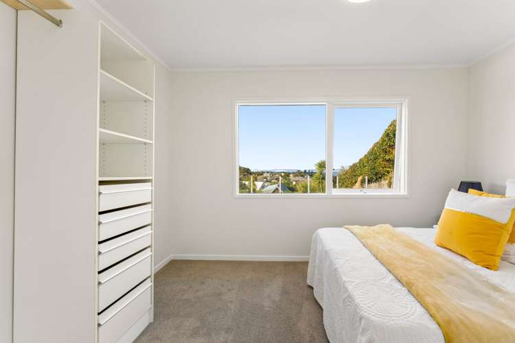 8 Summit Drive Torbay_16