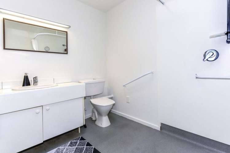 4/89 Brougham Street Addington_15