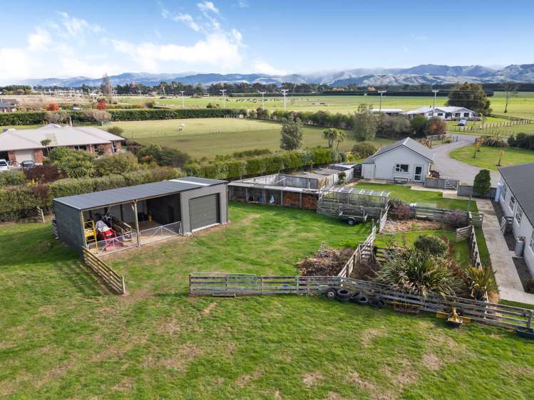 270 Hughes Line West Taratahi_19