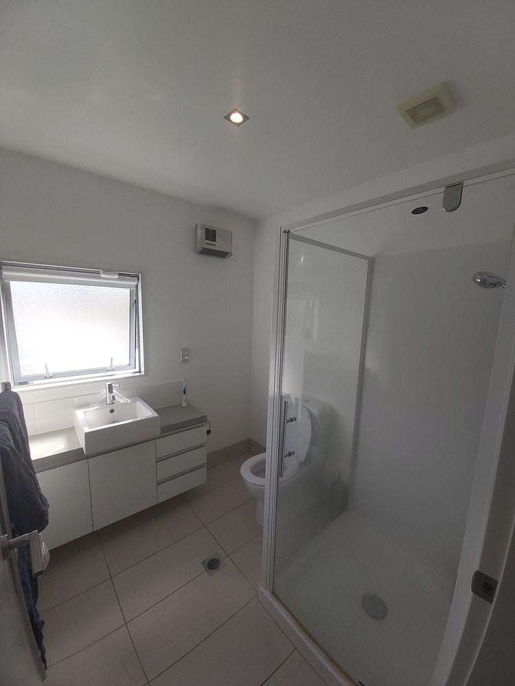67 Saddleback Grove Karori_7