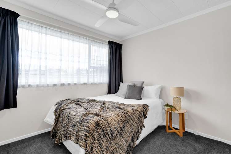 80 Tukapa Street Westown_13