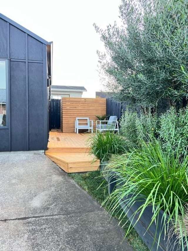 19B Metcalfe Road Ranui_1